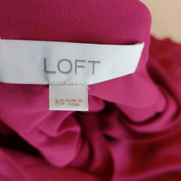 LOFT Magenta Pink Butterfly Sleeve Flowy Casual Event Cocktail Dress Work Wear - Picture 12 of 12